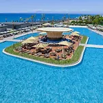 Lago Hotel 5*