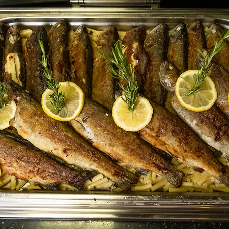 Lago Hotel Semesteranläggning (resort)