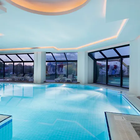 Lago Hotel 리조트 5*