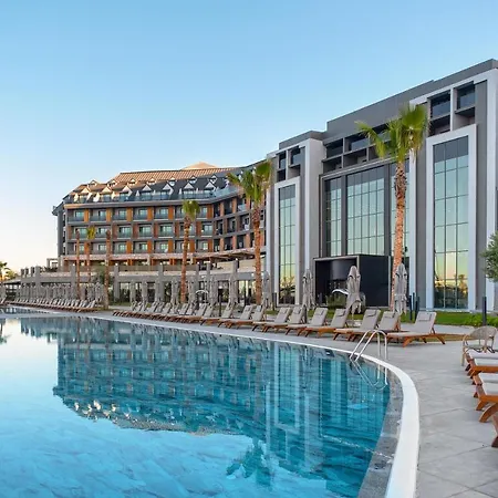 리조트 Lago Hotel