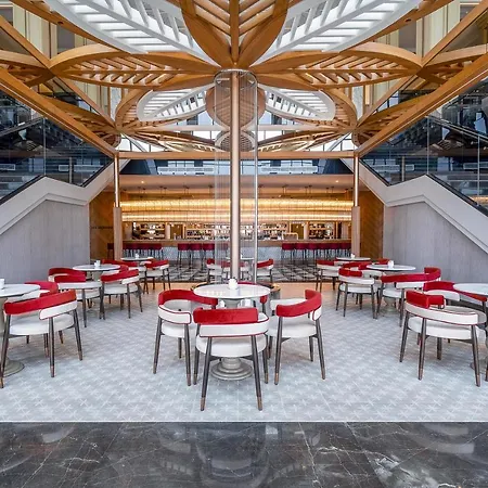 Lago Hotel Semesteranläggning (resort)